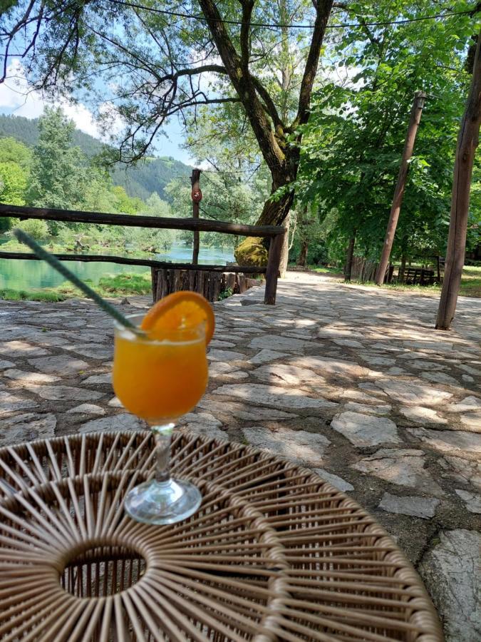 Atrium Holiday Home Bihać エクステリア 写真